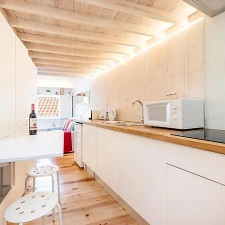 Alfama's Charm * Лиссабон