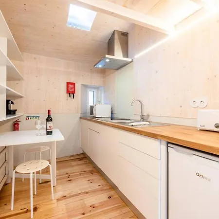 Апартаменты Alfama's Charm *