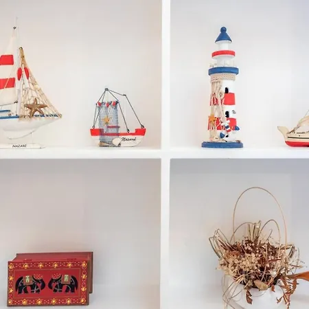 Alfama's Charm Апартаменты